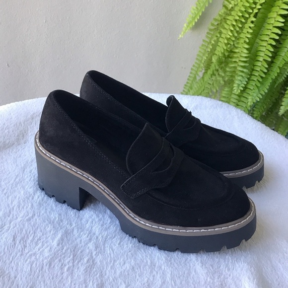 DV Dolce Vita Temecula style black suede-like sz 6 Manmade materials Rub… - Picture 2 of 9